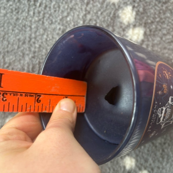 Fragrant Jewels - The Nutcracker Candle - Picture 6 of 7